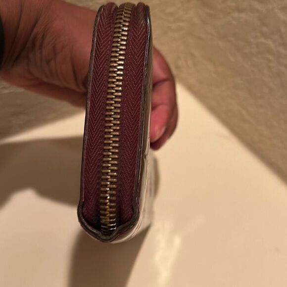 Louis Vuitton Vernis Zip Around Long Wallet Merlot Shiny Dark Red Logo Print LV - Picture 5 of 16